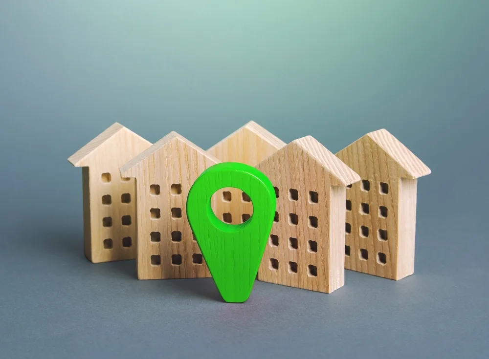 Navigating a Network of Support: Community Resources for Low-Income Residents